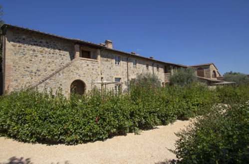 Foto 12 - Apartamento de 1 habitación en Colle di Val d'Elsa con piscina y jardín