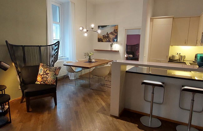 2 bedroom Apartment in Vienna - Photo 7