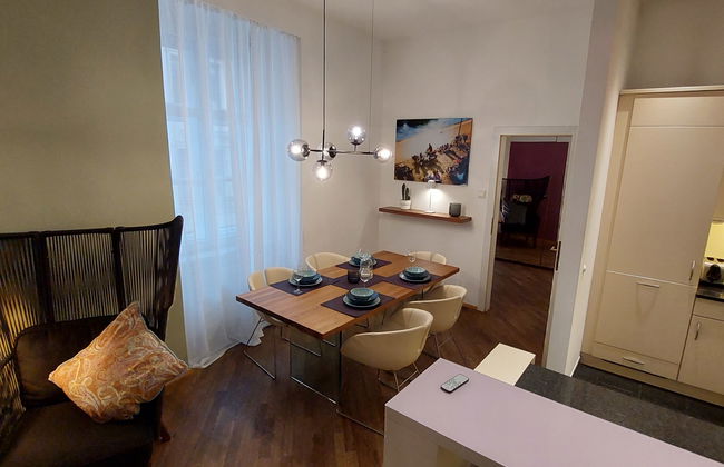 2 bedroom Apartment in Vienna - Photo 8