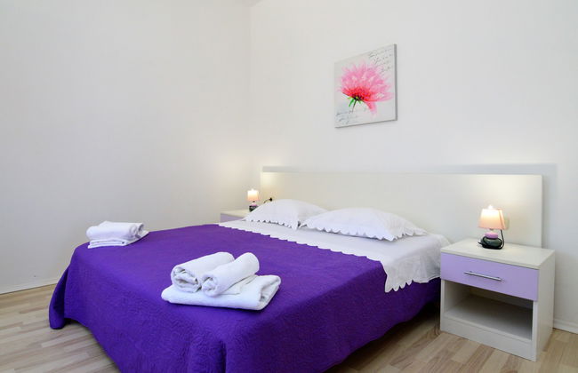 Apartment mit 2 Schlafzimmern in Sibenik mit schwimmbad und garten - Foto 4