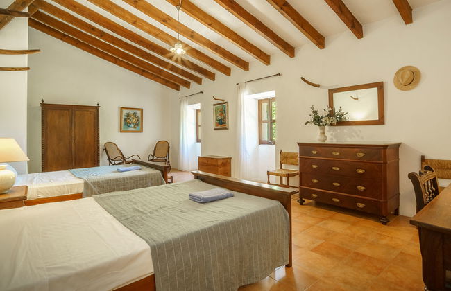 Casa de 5 quartos em Palma com piscina privada e jardim - Foto 16