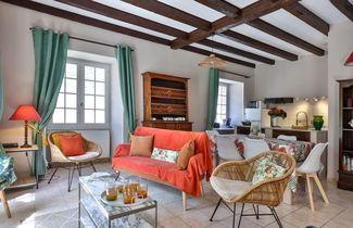 Foto 3 - Casa con 3 camere da letto a Coly-Saint-Amand con piscina privata e giardino