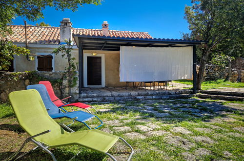 Foto 3 - Casa de 3 quartos em Senj com jardim e terraço