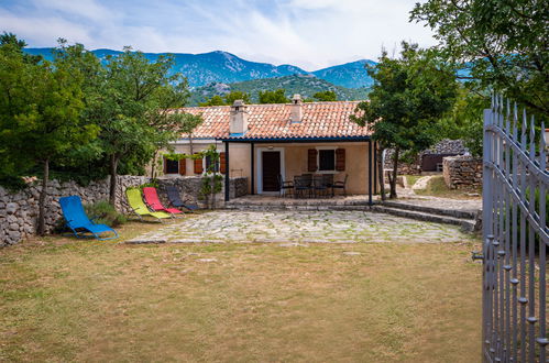 Photo 33 - Maison de 2 chambres à Senj avec jardin et terrasse