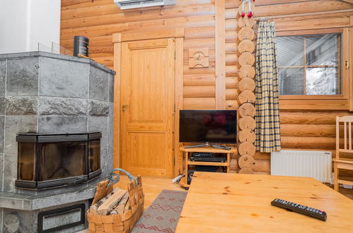 Foto 6 - Casa de 2 quartos em Kuusamo com sauna e vista para a montanha