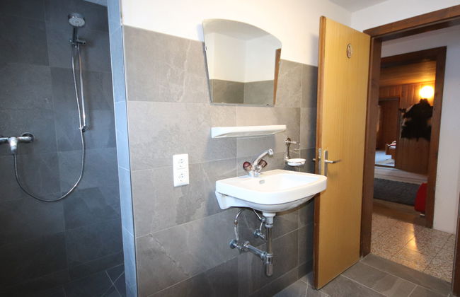Casa de 8 quartos em See com jardim e terraço - Foto 32