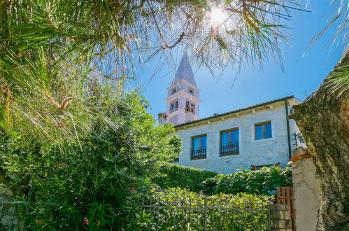 Photo 22 - 2 bedroom House in Vrsar with garden