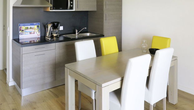 Apartment mit 3 Schlafzimmern in Biscarrosse mit schwimmbad und terrasse - Foto 2