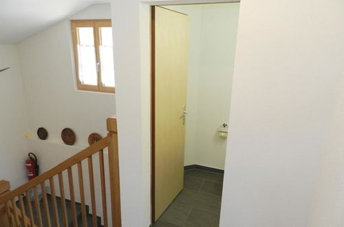 Foto 12 - Apartamento de 3 quartos em Gsteig