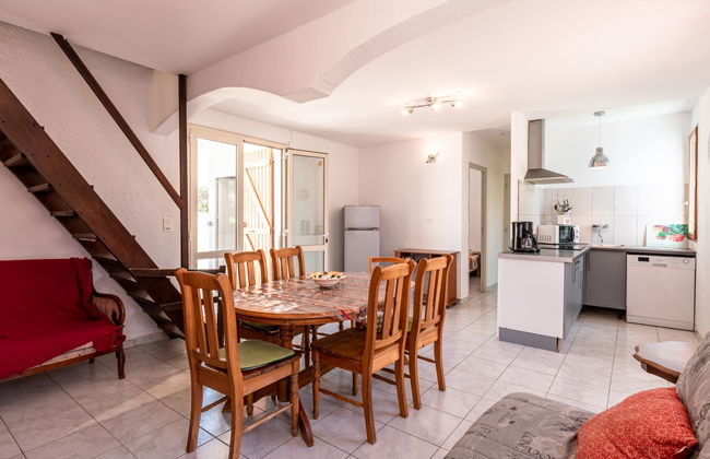 3 bedroom House in Penta-di-Casinca with garden and terrace - Photo 8