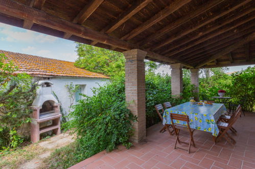 Photo 2 - 4 bedroom House in Tortoreto with private pool and sea view