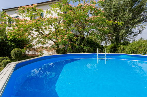 Foto 1 - Casa de 4 habitaciones en Tortoreto con piscina privada y jardín