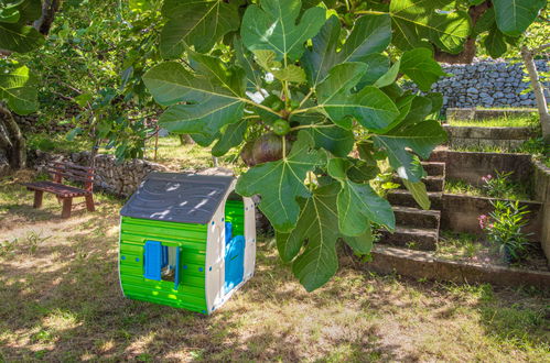 Foto 19 - Appartamento con 1 camera da letto a Novi Vinodolski con giardino e terrazza