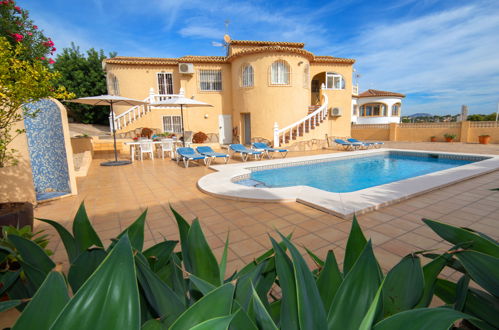 Photo 2 - Maison de 3 chambres à Calp avec piscine privée et vues à la mer