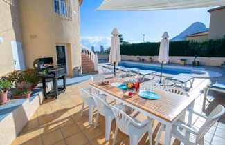 Photo 2 - 4 bedroom House in Calp with private pool and garden