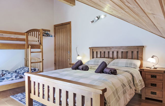 Casa de 5 quartos em Blatten com jardim e terraço - Foto 24