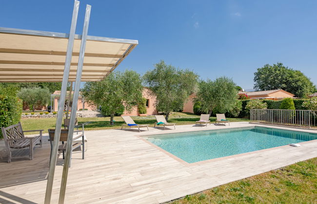 Casa de 4 quartos em Saint-Cézaire-sur-Siagne com piscina privada e jardim - Foto 1