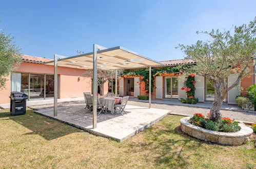 Photo 2 - Maison de 3 chambres à Saint-Cézaire-sur-Siagne avec piscine privée et vues à la mer