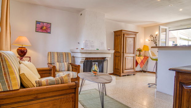 3 bedroom House in Le Muy with private pool and garden - Photo 4