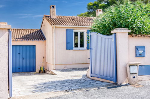 Photo 27 - Maison de 2 chambres à Le Muy avec piscine privée et jardin