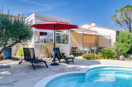 Photo 6 - Maison de 2 chambres à Le Muy avec piscine privée et jardin