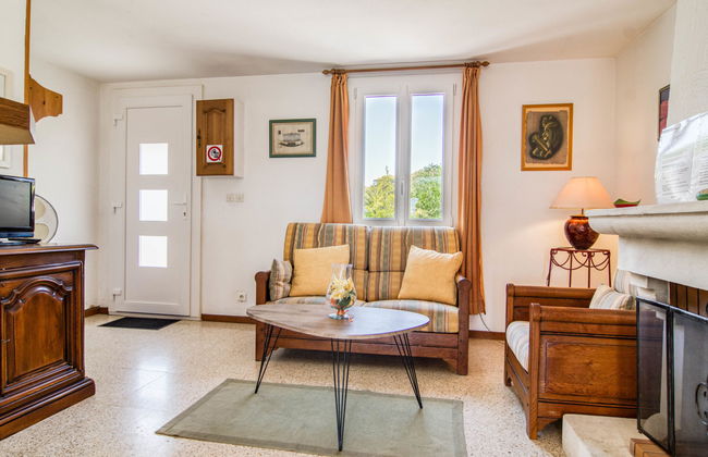 Casa de 3 quartos em Le Muy com piscina privada e jardim - Foto 10