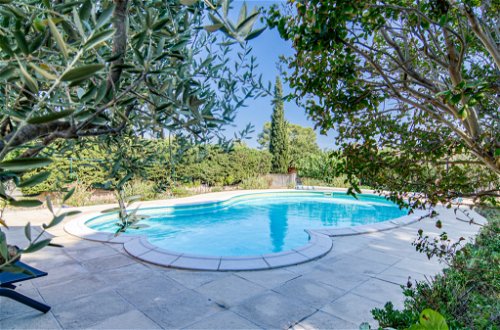 Foto 22 - Casa con 2 camere da letto a Le Muy con piscina privata e giardino