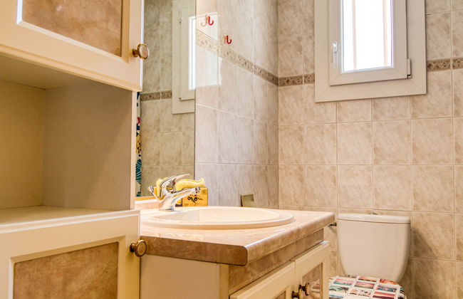 Casa de 3 quartos em Le Muy com piscina privada e jardim - Foto 19