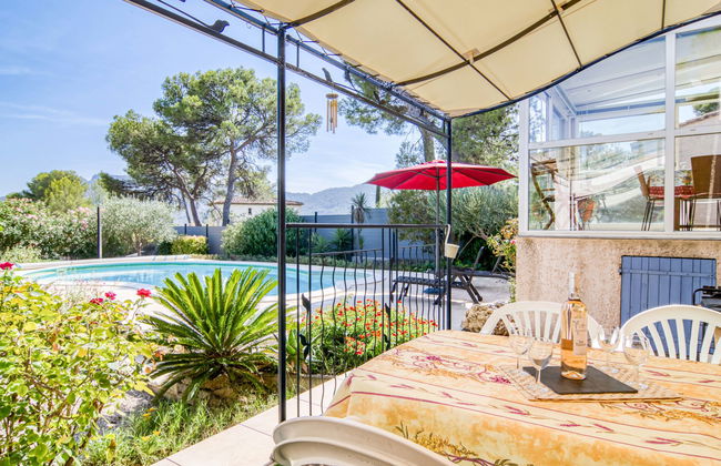 Casa de 3 quartos em Le Muy com piscina privada e jardim - Foto 2