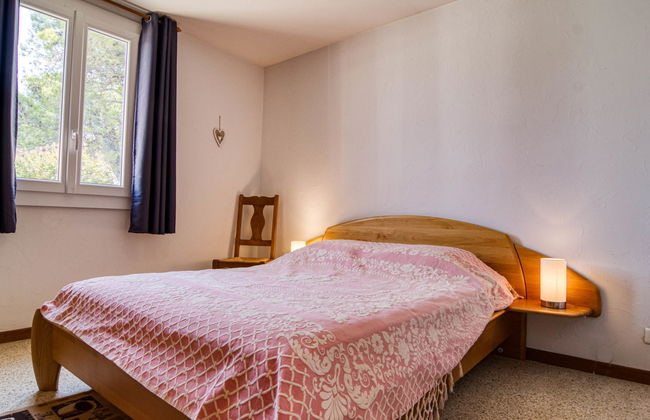 Casa de 3 quartos em Le Muy com piscina privada e jardim - Foto 5