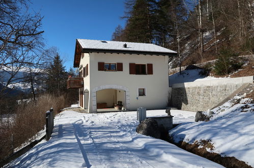 Foto 17 - Apartamento de 1 habitación en Albula/Alvra con jardín y vistas a la montaña