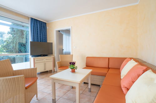 Foto 2 - Apartment mit 3 Schlafzimmern in Sainte-Maxime mit schwimmbad und blick aufs meer
