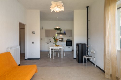Foto 14 - Apartment mit 3 Schlafzimmern in Dolcedo mit garten und terrasse