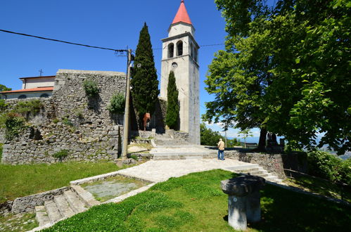 Foto 13 - Apartamento de 2 quartos em Opatija com piscina e vistas do mar