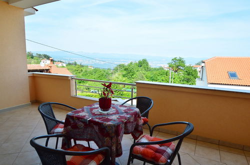 Photo 8 - Appartement de 2 chambres à Opatija avec piscine et vues à la mer