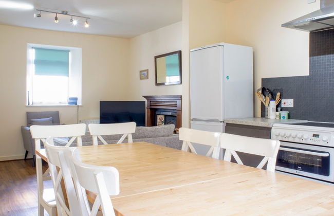 Casa de 5 quartos em Portree com jardim - Foto 8