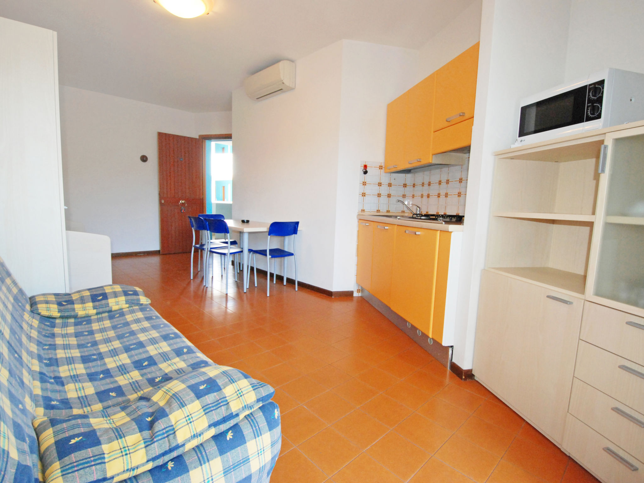 Foto 2 - Apartment mit 1 Schlafzimmer in San Michele al Tagliamento mit blick aufs meer