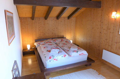 Foto 15 - Haus mit 3 Schlafzimmern in Lens mit garten und blick auf die berge