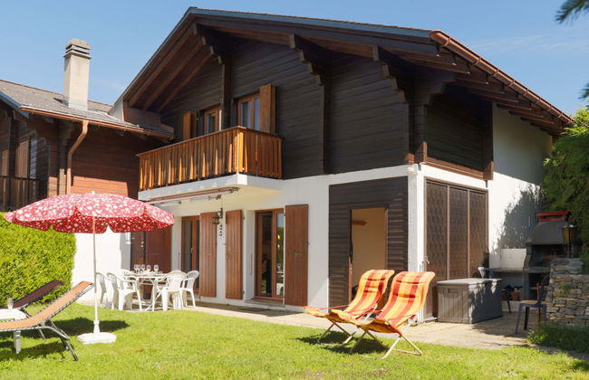 Maison de 4 chambres à Lens avec jardin et terrasse - Photo 1