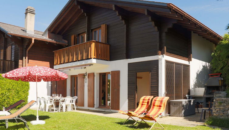 Photo 1 - Maison de 3 chambres à Lens avec jardin et terrasse