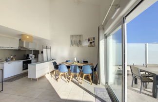 Foto 3 - Apartamento de 4 habitaciones en Porto-Vecchio con terraza y vistas al mar