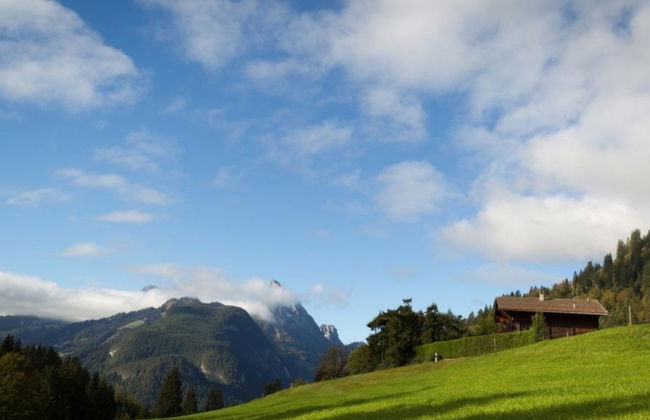 3 bedroom Apartment in Saanen - Photo 11