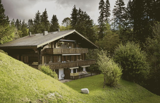 3 bedroom Apartment in Saanen - Photo 1