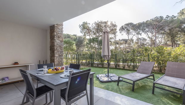 Apartamento de 2 quartos em Cavalaire-sur-Mer com piscina e jardim - Foto 3