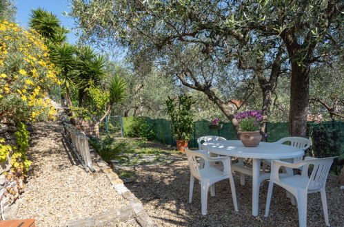 Photo 30 - Maison de 3 chambres à Dolcedo avec piscine privée et jardin