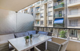 Foto 1 - Appartamento con 2 camere da letto a Nizza con terrazza e vista mare