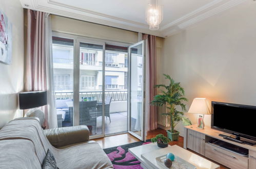 Foto 8 - Appartamento con 2 camere da letto a Nizza con terrazza e vista mare