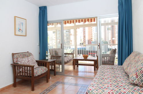 Foto 3 - Appartamento con 1 camera da letto a Benidorm con terrazza e vista mare