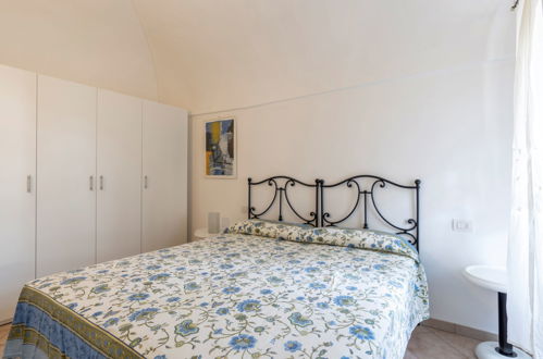 Foto 11 - Appartamento con 3 camere da letto a Stellanello con giardino e vista mare