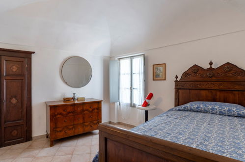 Foto 12 - Appartamento con 3 camere da letto a Stellanello con giardino e vista mare